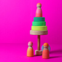 Grimm’s Przyjaciele Drewniane figurki do zabawy dla dzieci – drewniane ludziki Montessori 3 szt. Neon Pink